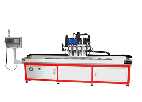 多米全自動鉆孔機